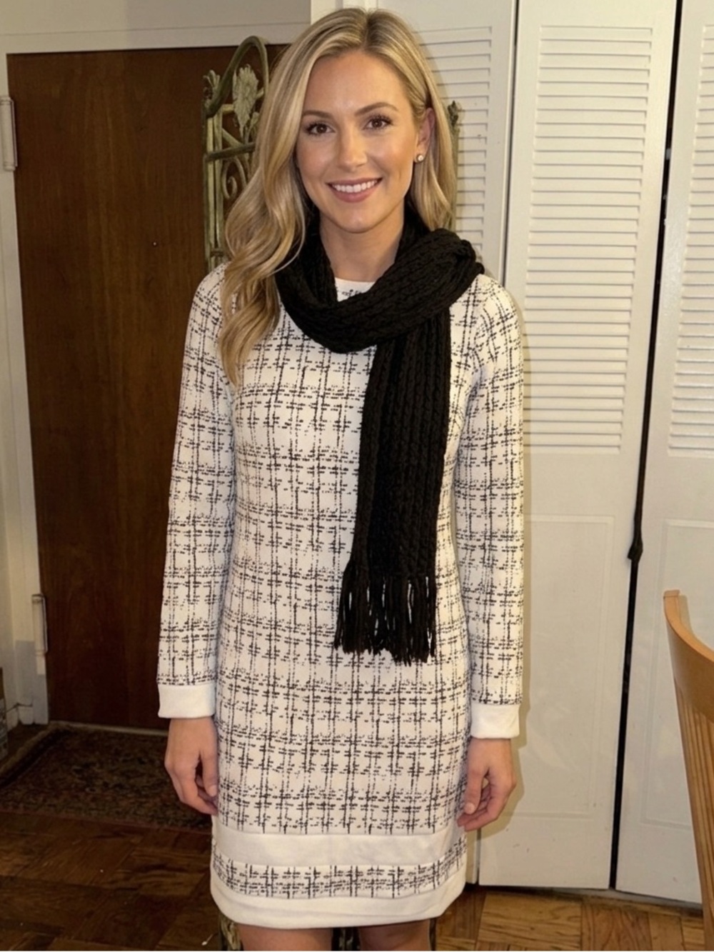 Chic Black and White Long Sleeve Dress
